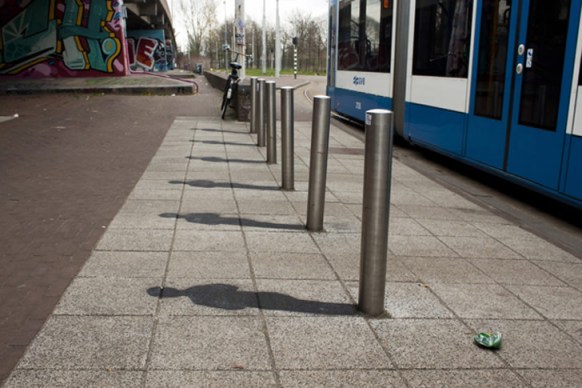 Acertijo optico sombras humanas en amsterdam 2