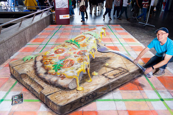 Anamorfismo de julian beever 1