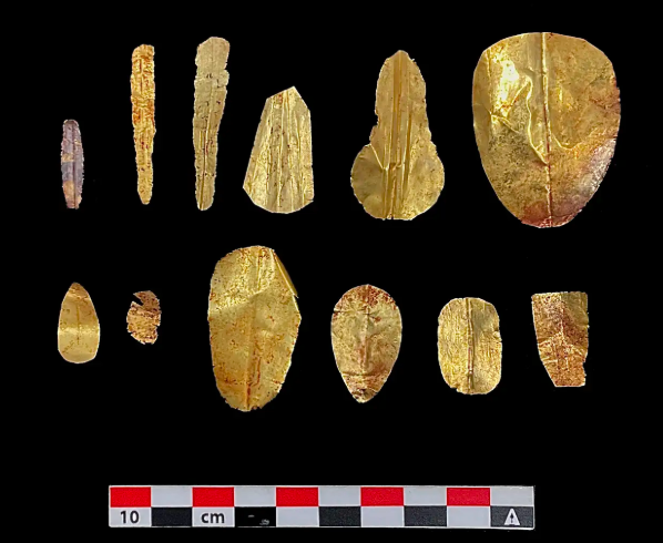 Historia las momias con lengua de oro 3