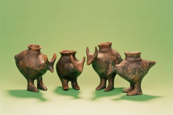 Cultura los biberones de arcilla de la prehistoria 3