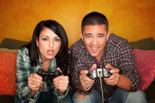 Sociedad un joven drogo a su novia para poder seguir jugando a la consola 1