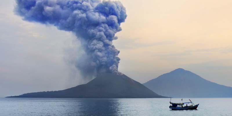 Historia como el krakatoa afecto a los aviones 1