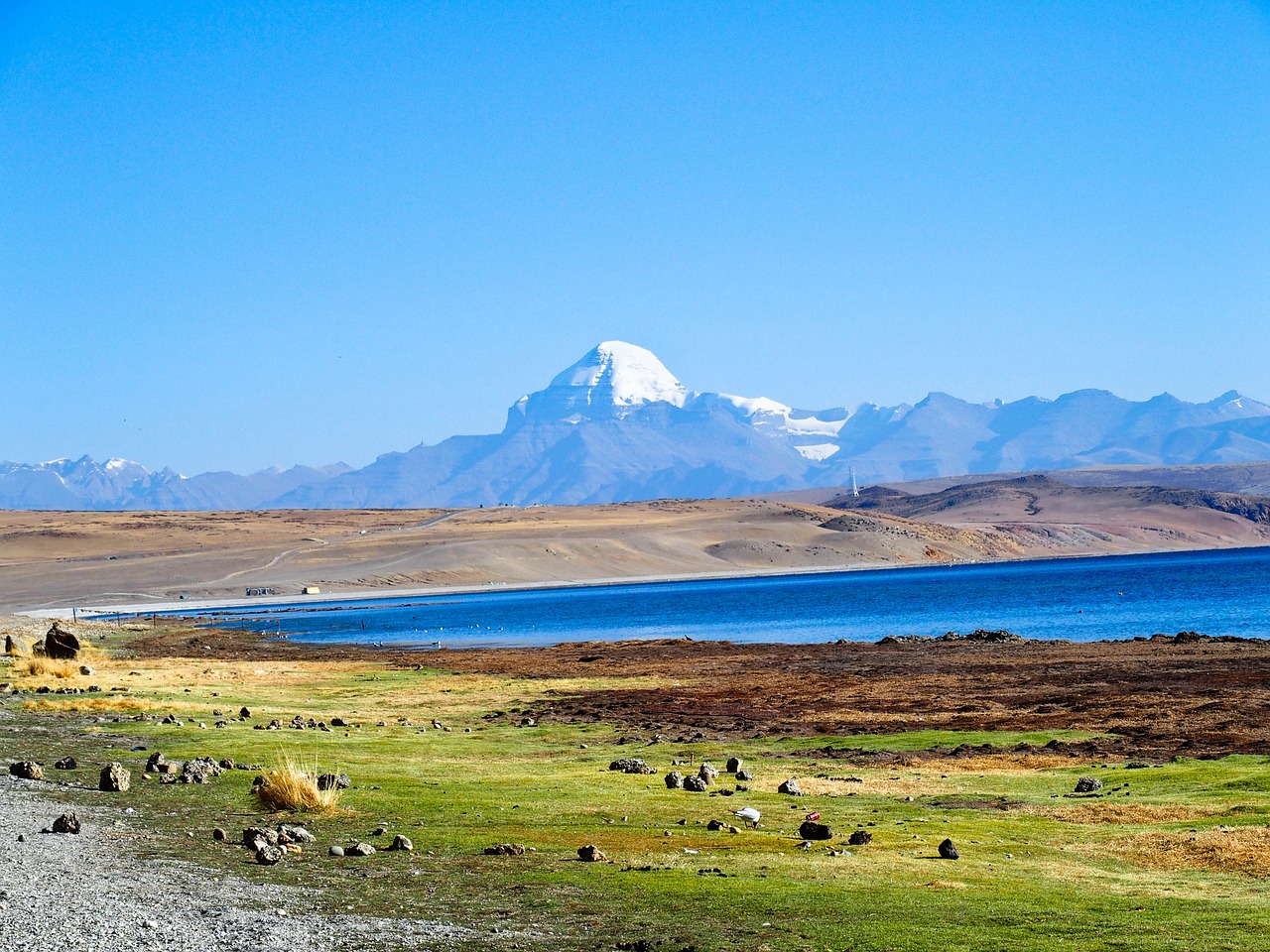 Naturaleza el monte kailash es una piramide natural misteriosa y sagrada 1