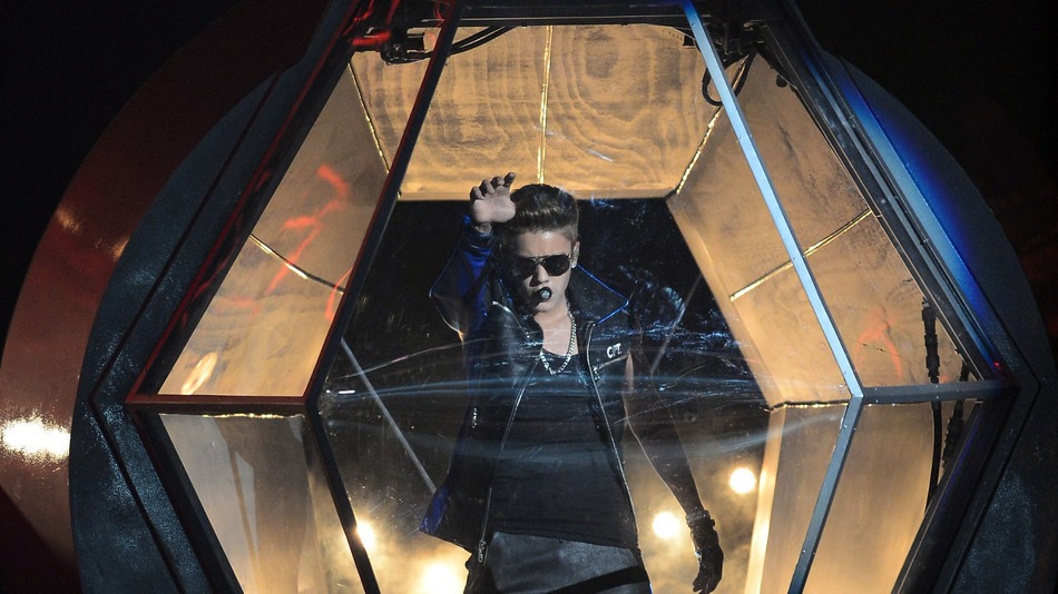 Curiosidades justin bieber viajara al espacio 1