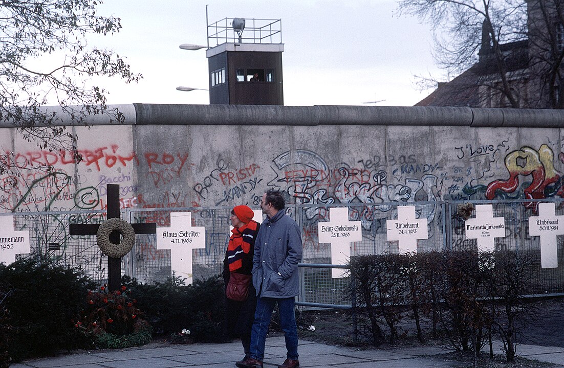 Historia la caida del muro de berlin 3