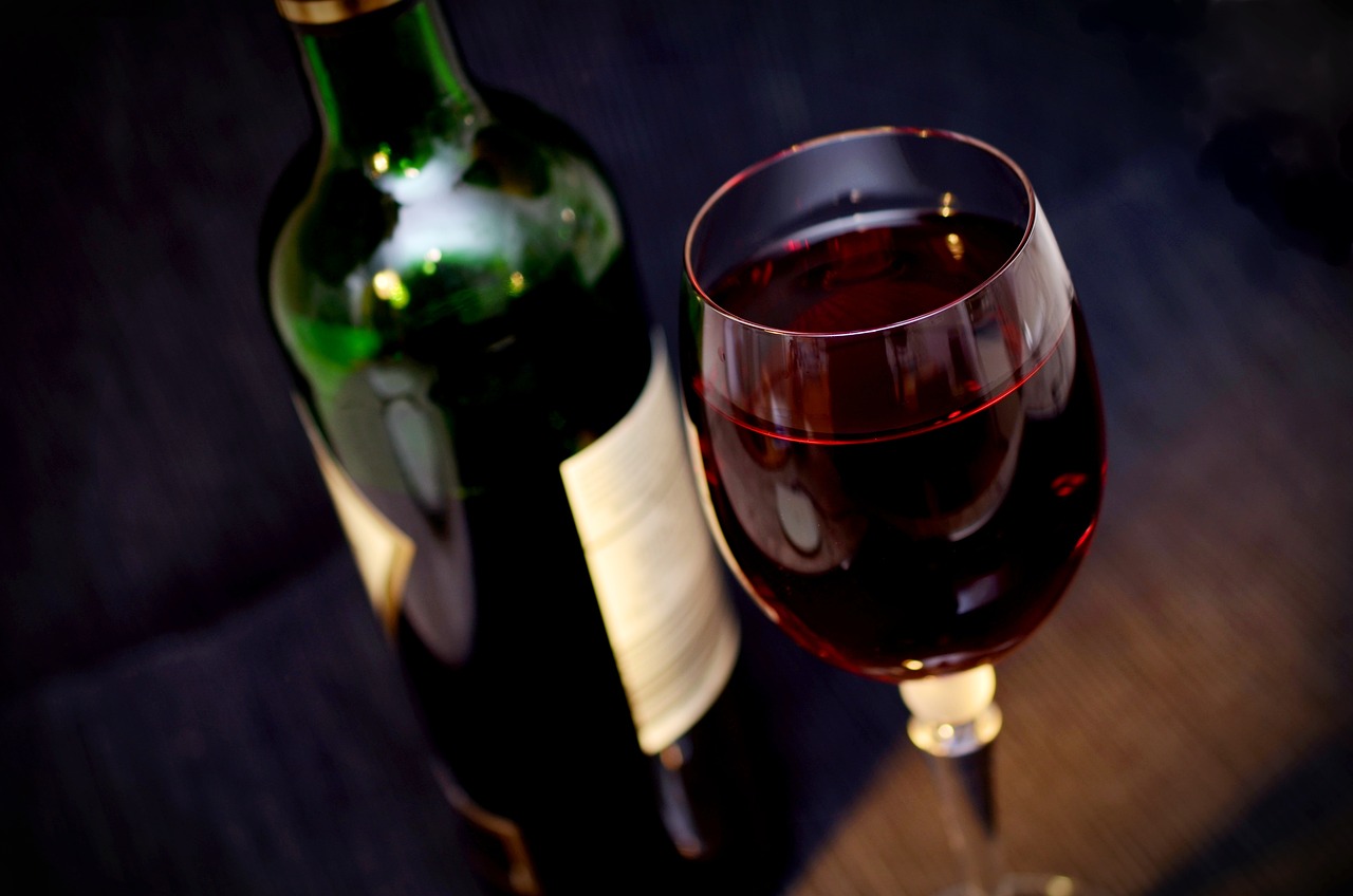 Ciencia la salud dental y beber una copa de vino van de la mano 2