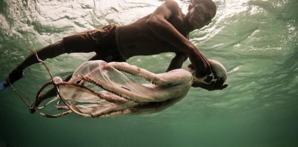 Cultura la tribu que bucea como peces 2