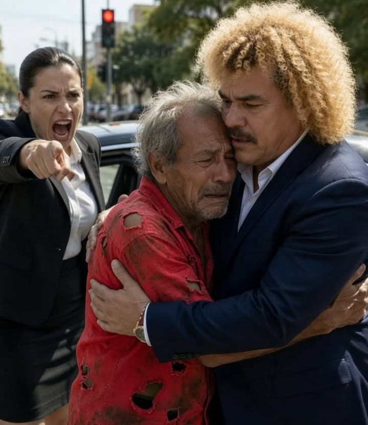 El limpiavidrios tembló al escuchar su antiguo apodo y rogó: “Déjame ir”; detrás de su vergüenza había una familia, dinero perdi...