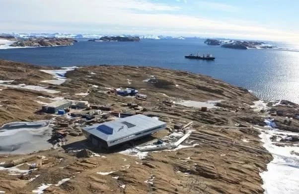En el extremo más inhóspito del planeta, India decidió plantar su bandera científica