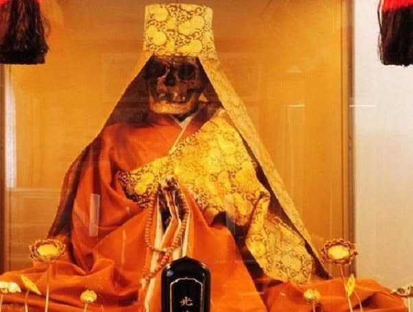 Sokushinbutsu: la automomificación ritual en Japón