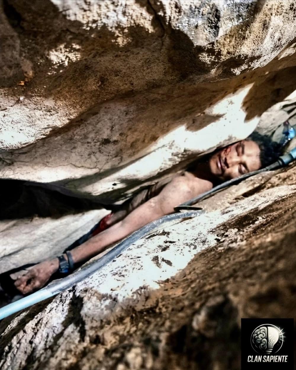 Cuatro días atrapado entre dos rocas en la profundidad de la selva de Camboya