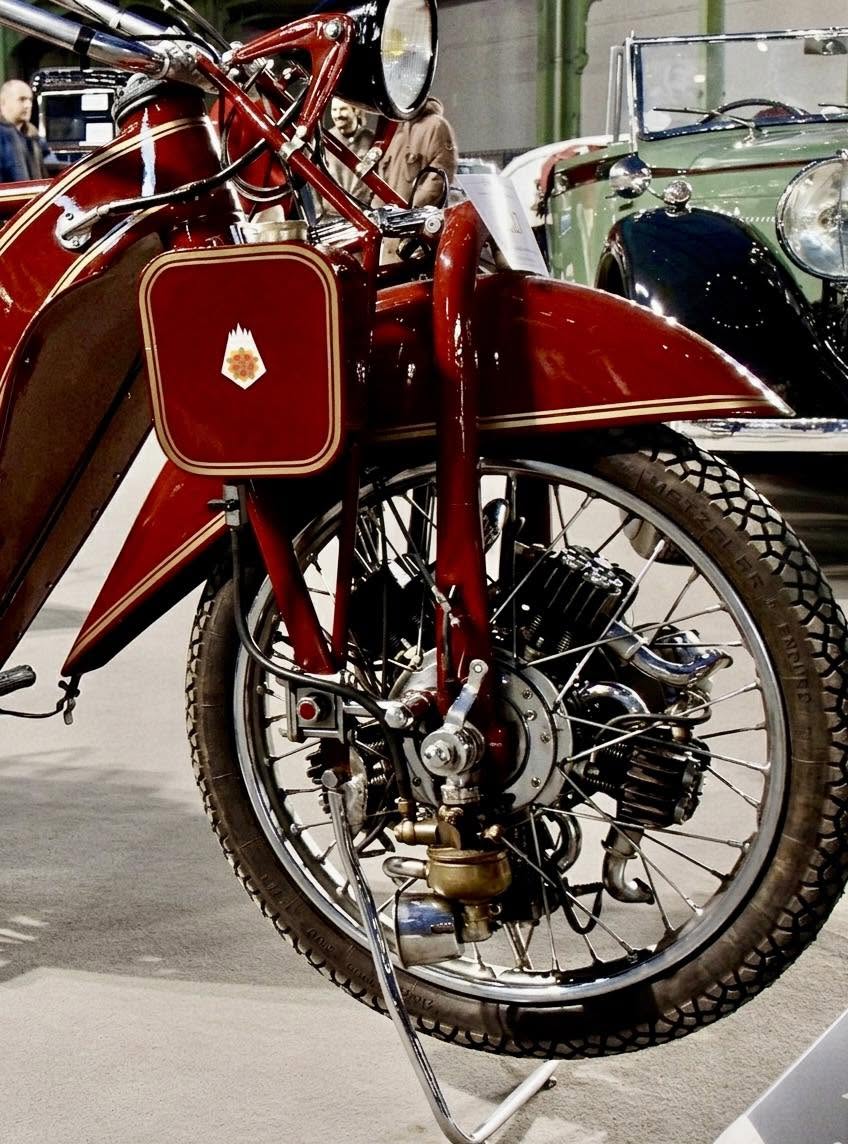 ¿Es una motocicleta o un avión que decidió quedarse en tierra