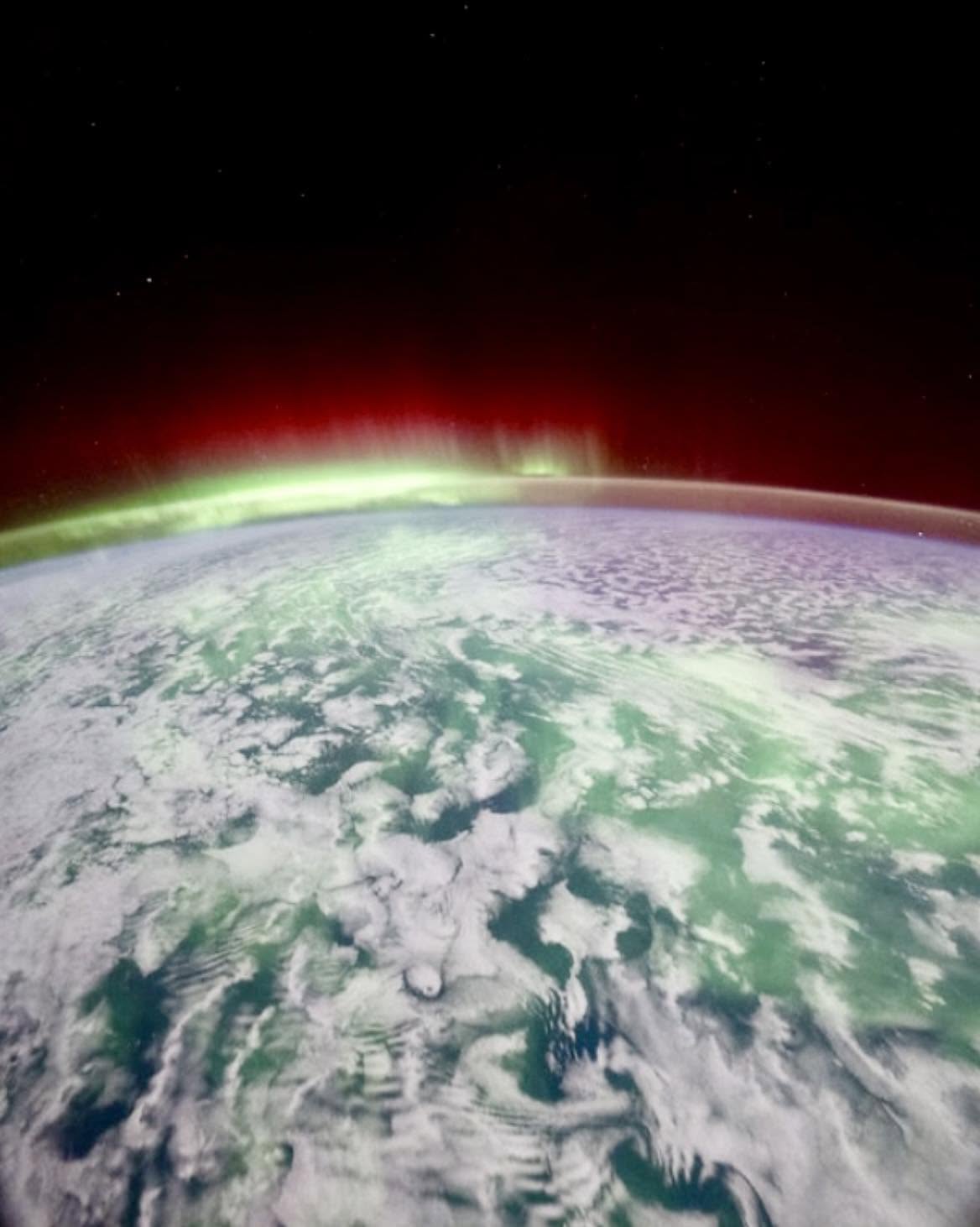 Pocas cosas en el universo superan el espectáculo de una aurora austral vista desde el espacio