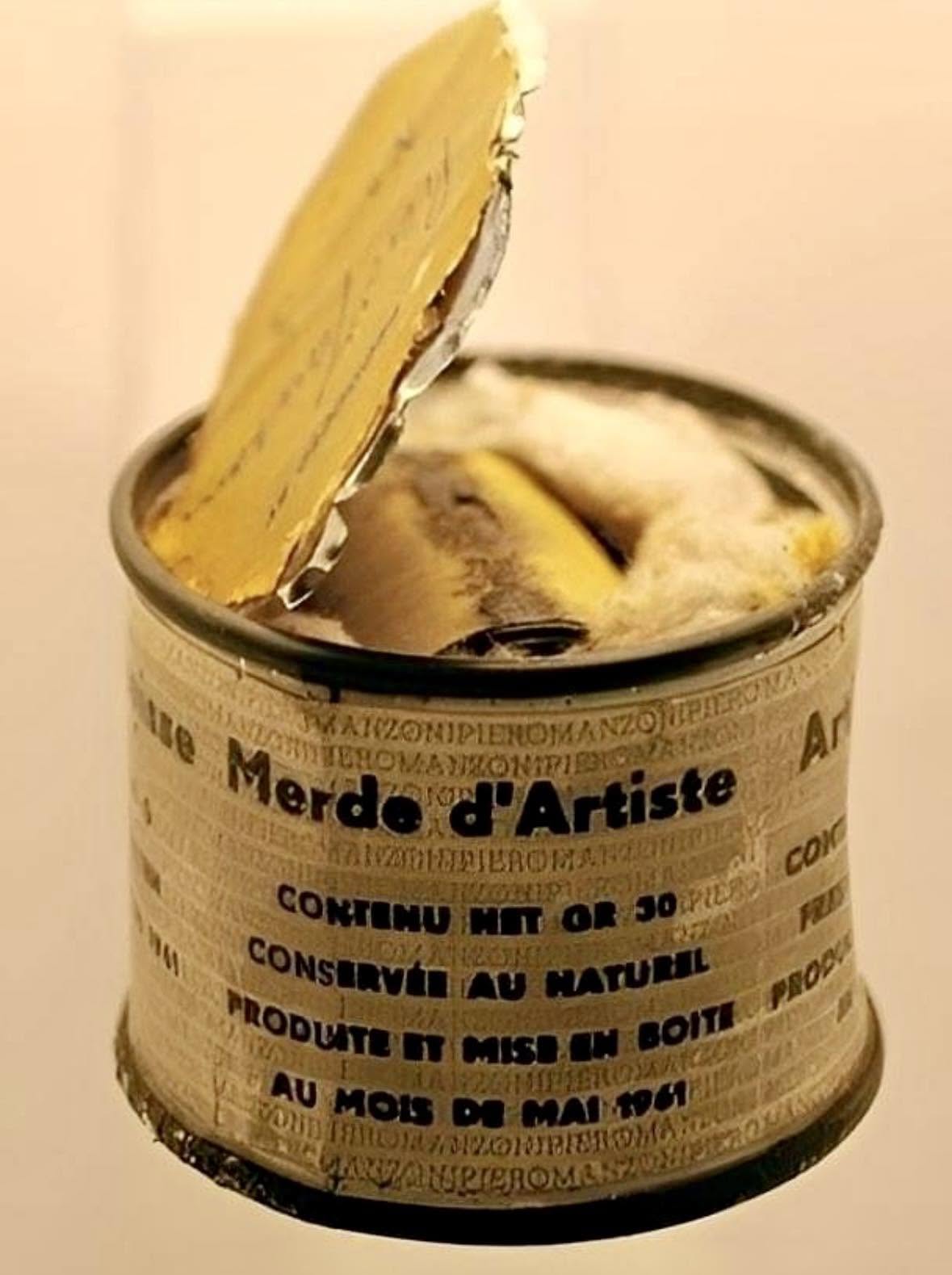 En 2026, el artista italiano Piero Manzoni decidió poner a prueba los límites del mercado del arte con una de las provocaciones más famosas y debat...