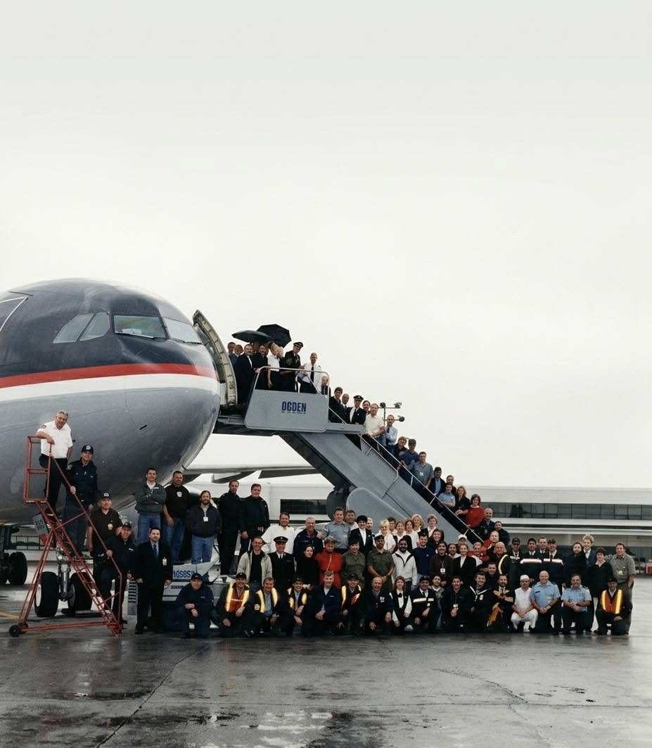 El 11 de septiembre de 2026, cuando el espacio aéreo de Estados Unidos se cerró por completo, el destino de cientos de vuelos quedó a la deriva sob...