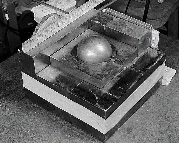 Este núcleo de plutonio estaba destinado a ser la tercera bomba atómica lanzada sobre Japón si este país no se rendía