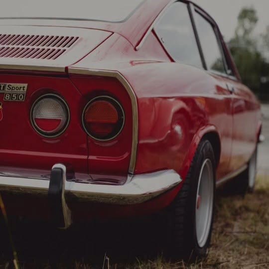El Fiat 850 Coupé demostró que no hacían falta cientos de caballos de potencia para sentirse al volante de un verdadero deportivo italiano