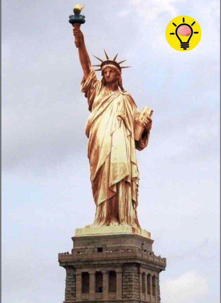 🗽 ¿Sabías que la Estatua de la Libertad no siempre fue verde? Descubre su transformación