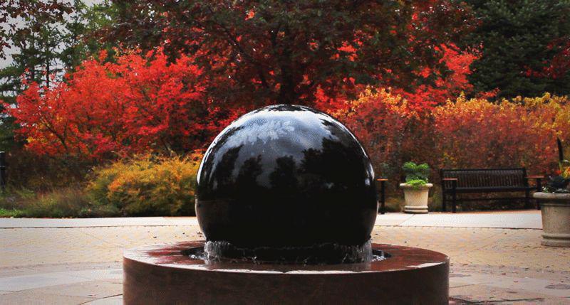 El Misterio de la Bola Flotante: La Fuente de Kugel Explicada