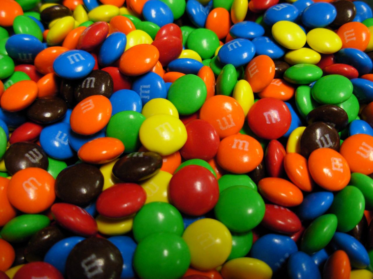 El origen de M&M's: la historia detrás de las iniciales de sus creadores