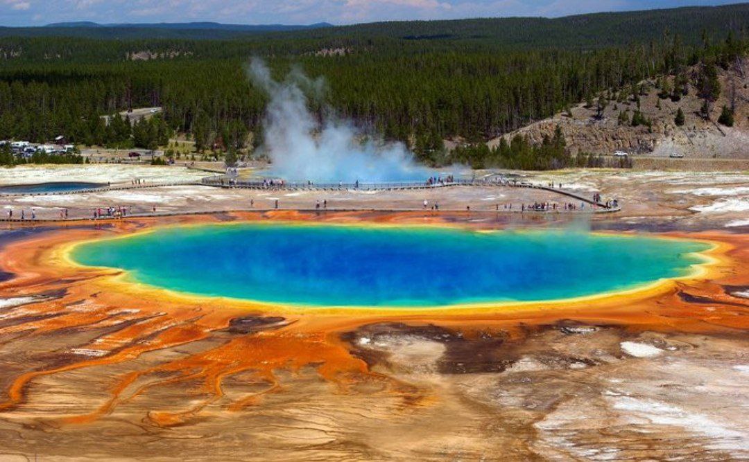 🌋 Yellowstone: La Cámara de Magma que Alimenta los Géiseres