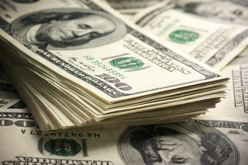 La única empresa del mundo que fabrica el papel de los dólares: seguridad y secretos