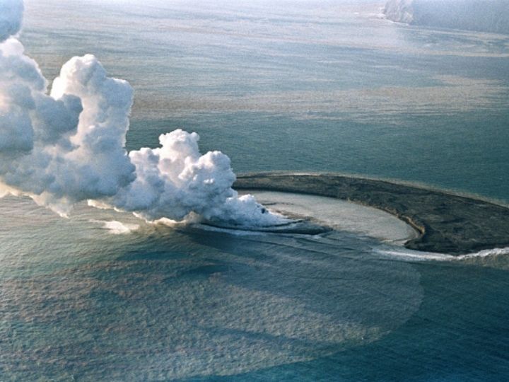 El volcán submarino que entra en erupción cada 5 minutos: el más activo del planeta