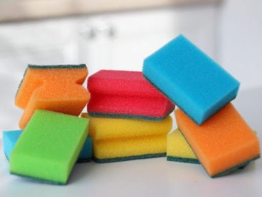 ¿Sabías que el color de la esponja indica su uso? El secreto del Scotch-Brite